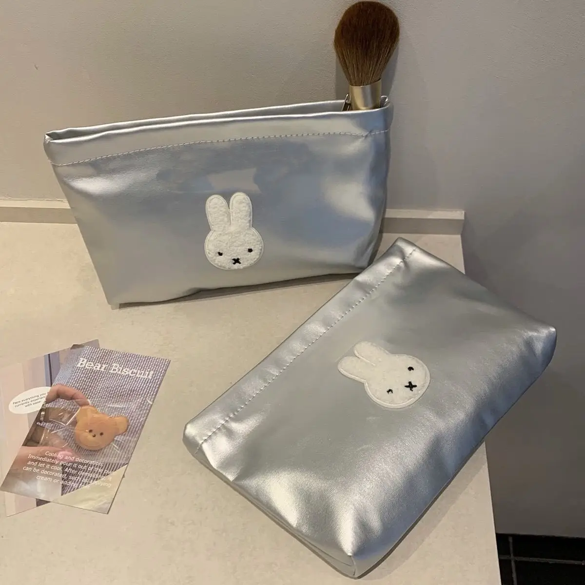 漫画のイメージミッフィーメイクアップバッグポータブル大容量ト - Women Bags Medium Size のレビューと価格