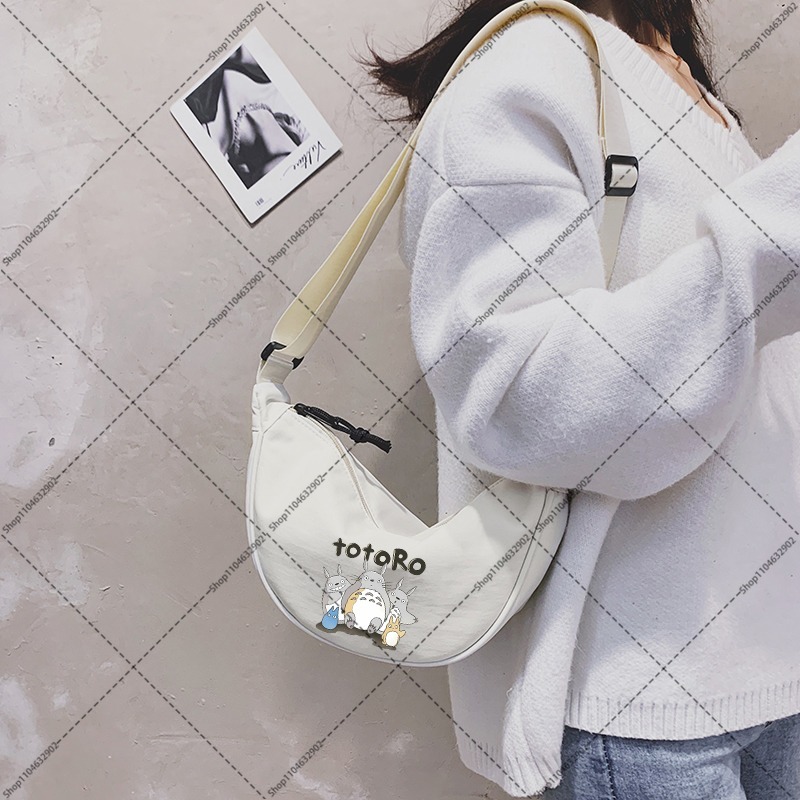 トトロクロスボディバッグ女性用かわいい漫画アニメパターンプリ - Women Bags Medium Size のレビューと価格