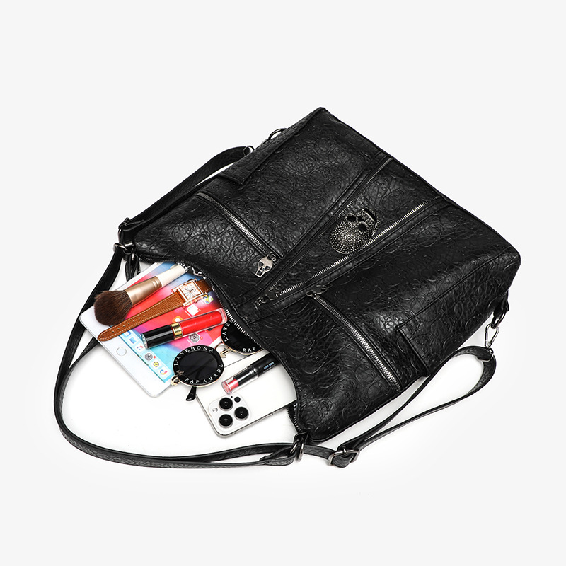 女性用シングルショルダーパンクスカルハンドバッグ,トートバッ - Women Bags Amazon のレビューと価格